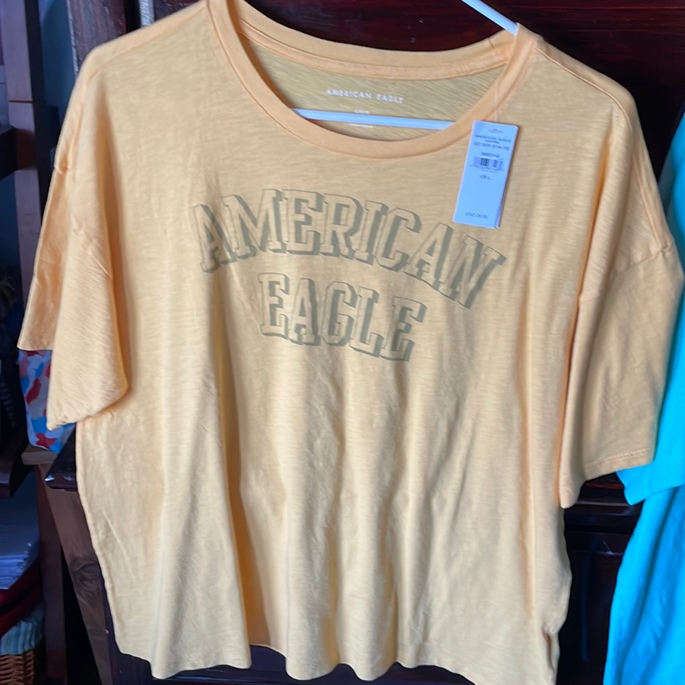American Eagle shirt